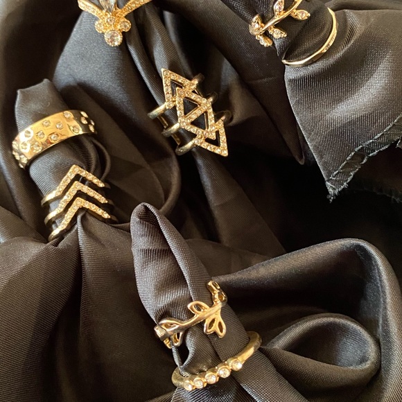 Set of 8 Stacker Layering Gold Rings - Picture 7 of 7